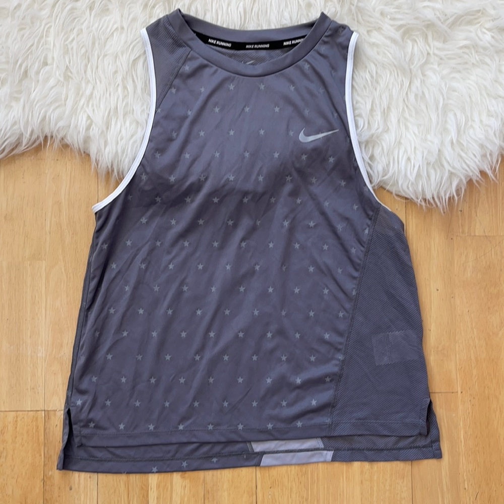 Nike Dri-Fit top Size M